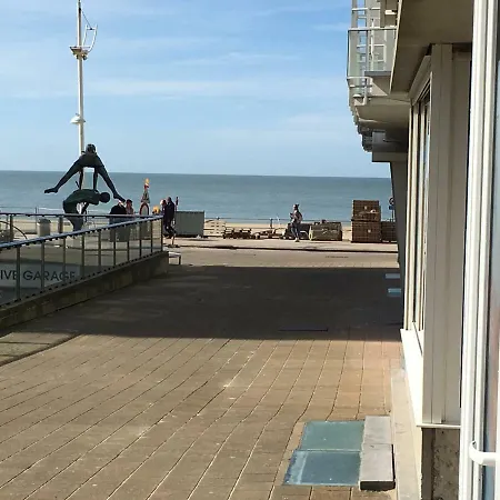 Check-inn - Adults Only * Koksijde